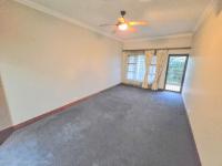  of property in Magalieskruin