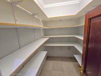  of property in Magalieskruin