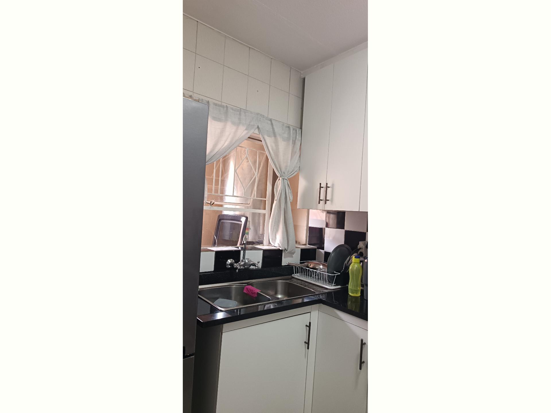  of property in Vorna Valley