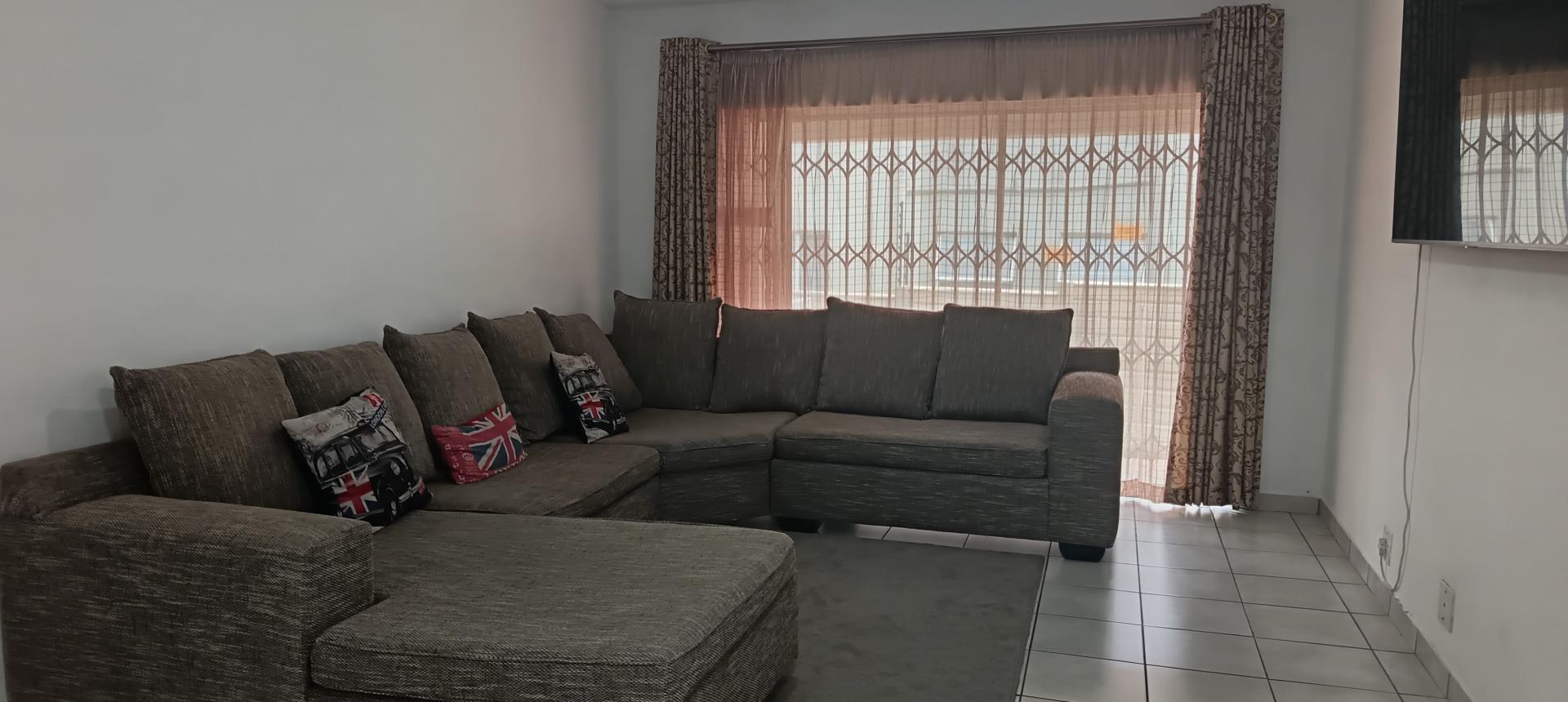  of property in Vorna Valley