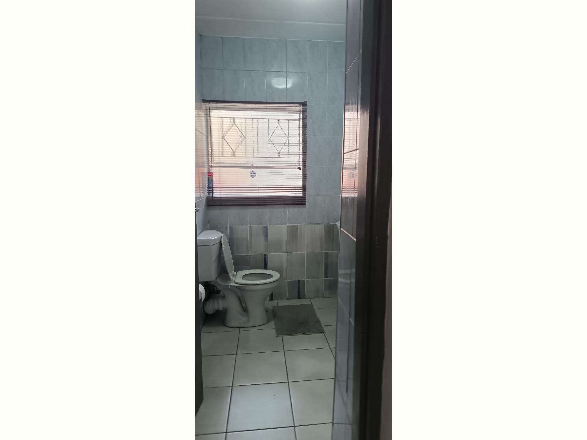  of property in Vorna Valley