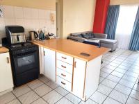  of property in Die Hoewes