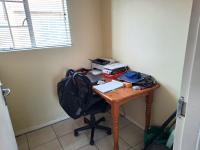  of property in Die Hoewes