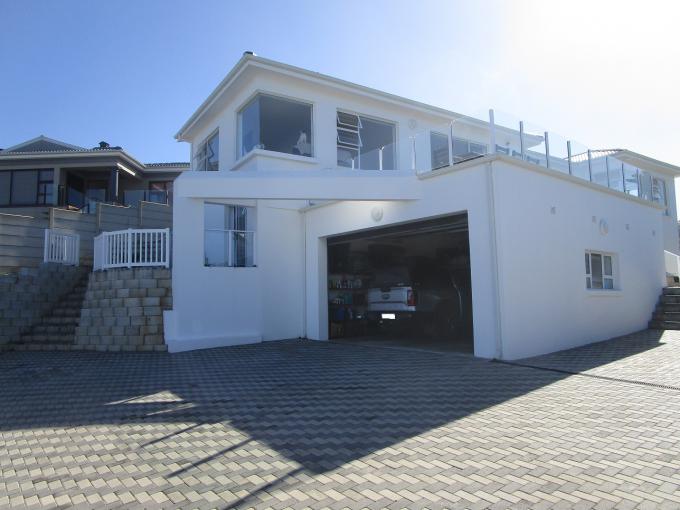 5 Bedroom House for Sale For Sale in Mossel Bay - MR711554