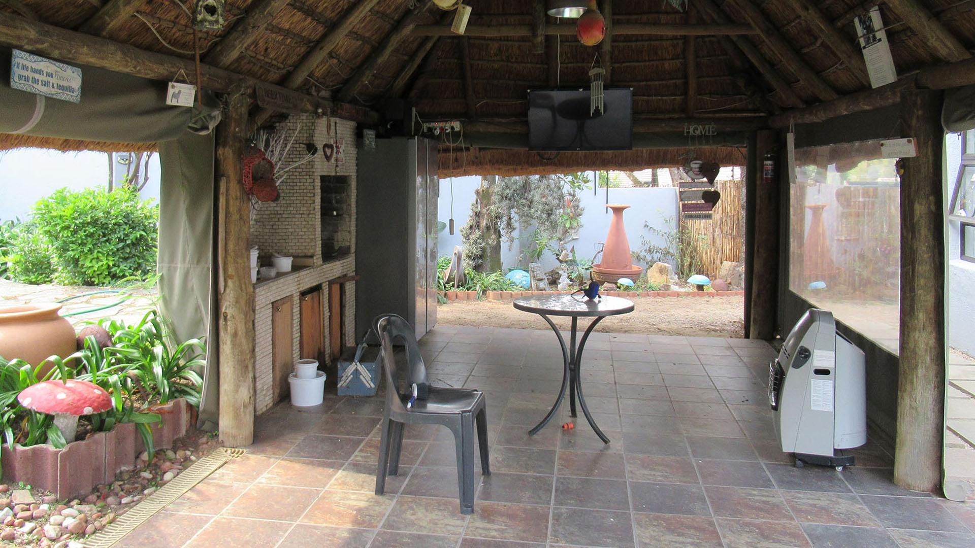 Entertainment of property in Sharonlea