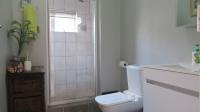 Bathroom 1 - 6 square meters of property in Sharonlea
