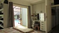 Main Bedroom - 20 square meters of property in Sharonlea