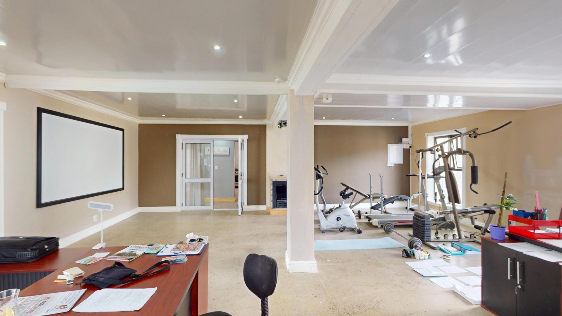  of property in Paarl