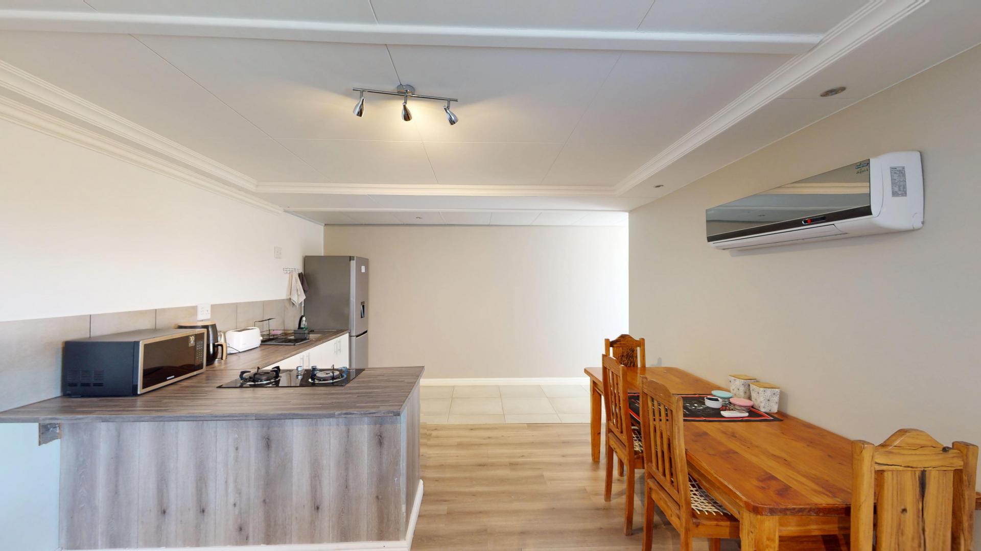  of property in Paarl
