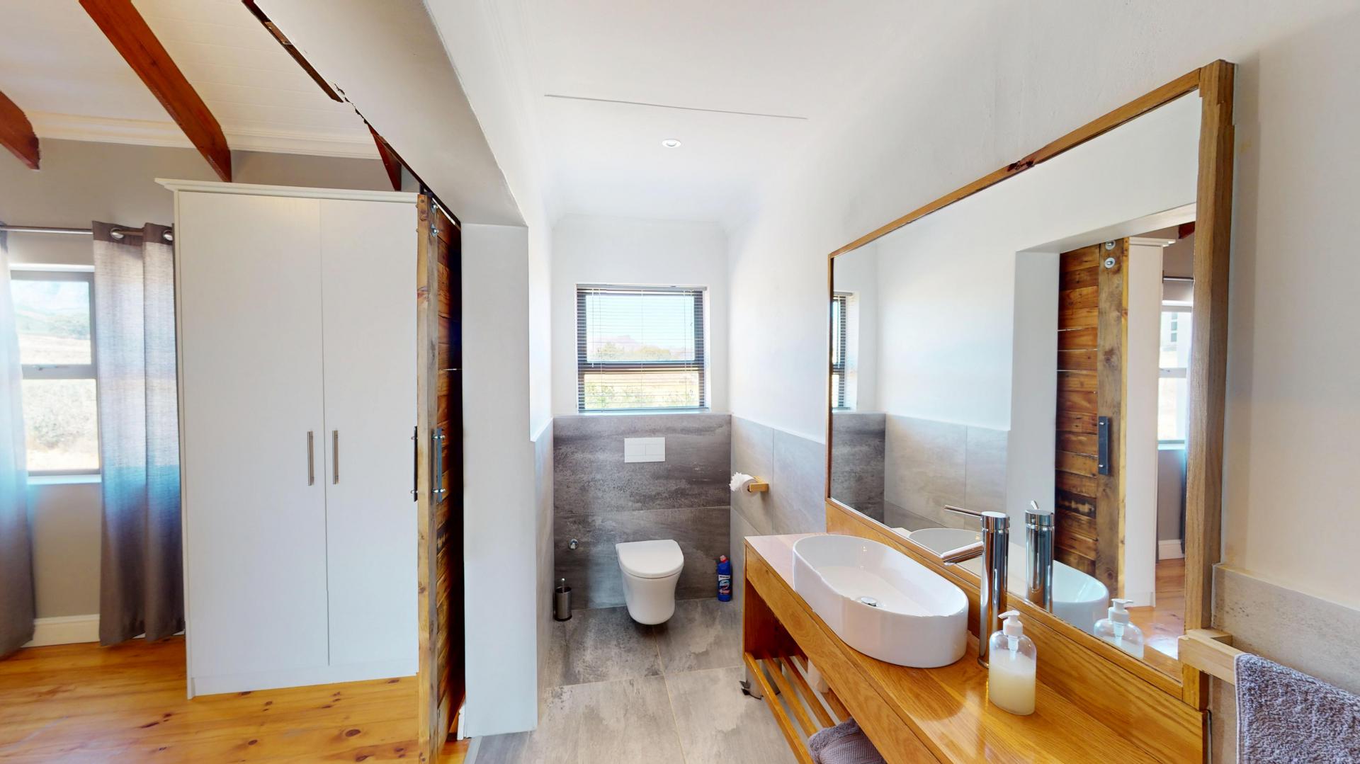  of property in Paarl