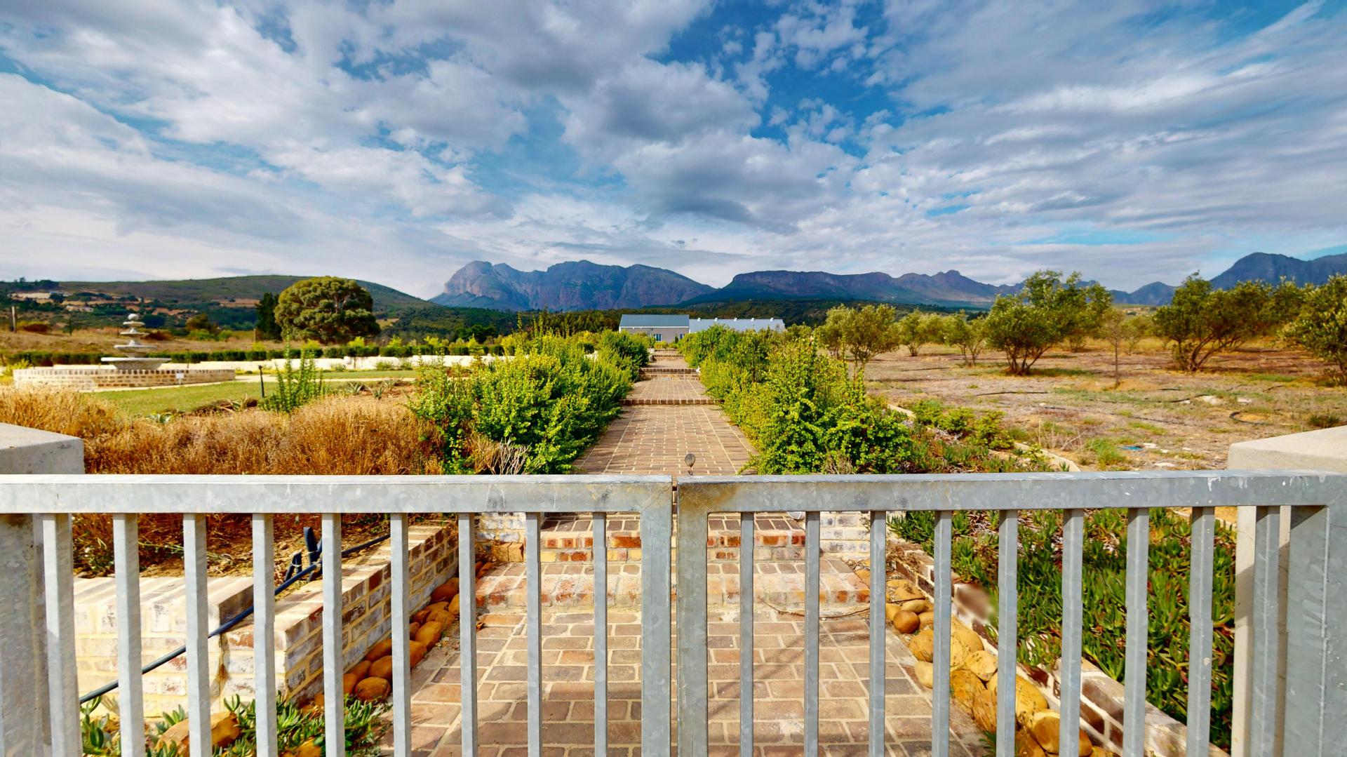  of property in Paarl