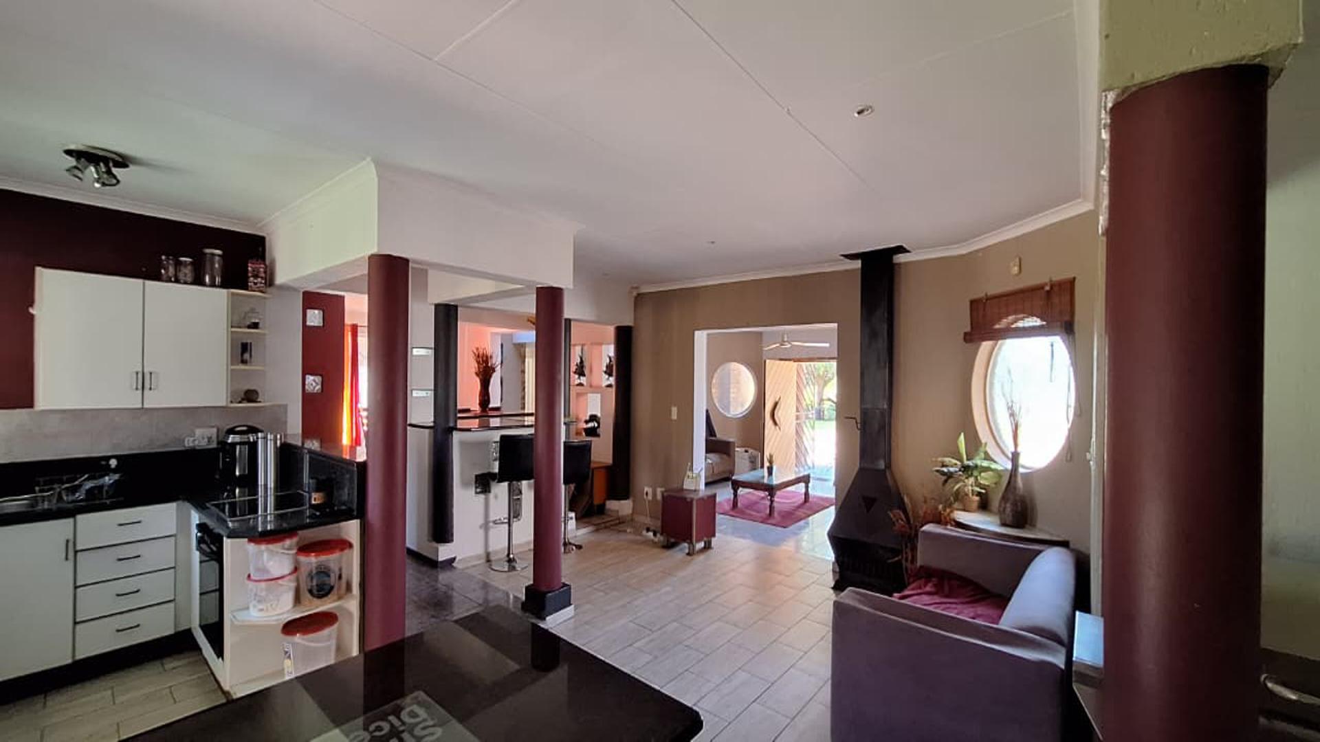 Spaces - 51 square meters of property in Dalpark