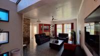 Lounges - 94 square meters of property in Dalpark