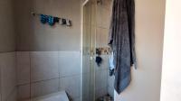 Bathroom 3+ of property in Dalpark