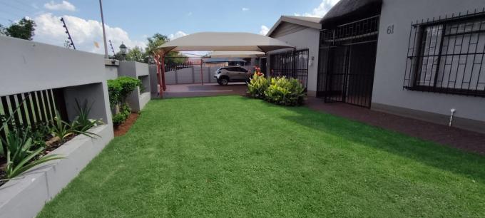 10 Bedroom House for Sale For Sale in Carletonville - MR711582