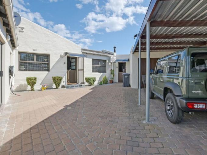 3 Bedroom House for Sale For Sale in Edgemead - MR711584