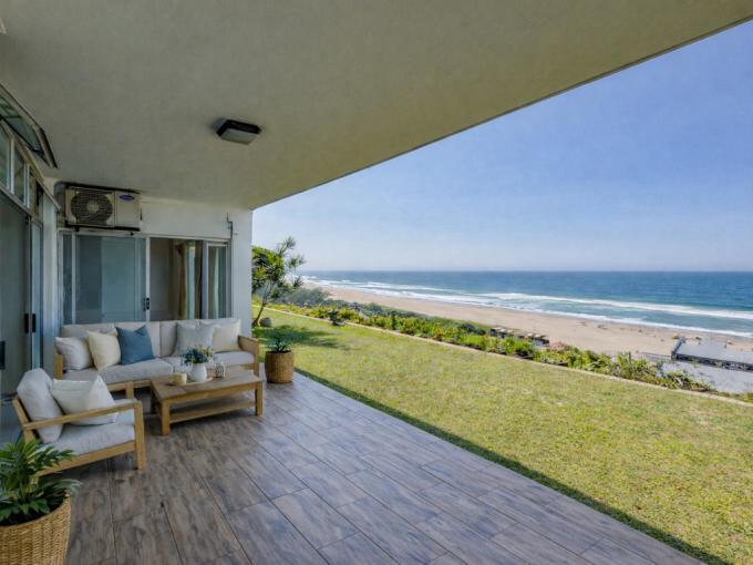 4 Bedroom Simplex for Sale For Sale in Amanzimtoti  - MR711600