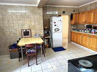  of property in Rensburg