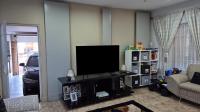 Lounges of property in New Modder