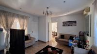 Lounges - 25 square meters of property in New Modder