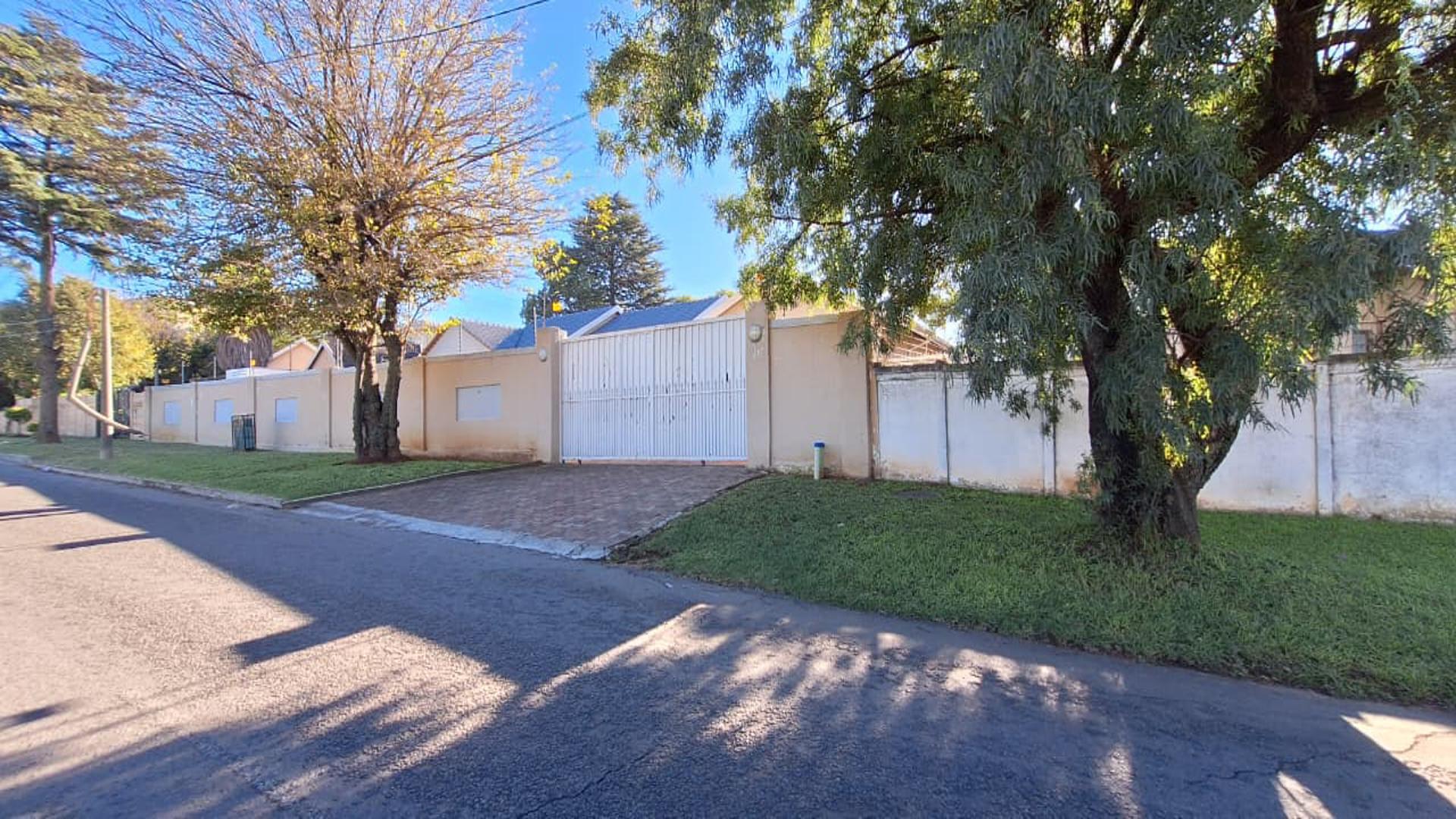 Front View of property in Horison View