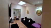 TV Room - 12 square meters of property in Constantia Kloof