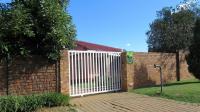 Front View of property in Hurlyvale