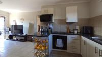 Kitchen - 6 square meters of property in Erand Gardens