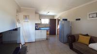 Lounges - 14 square meters of property in Erand Gardens
