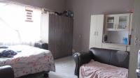 Lounges - 40 square meters of property in Turffontein