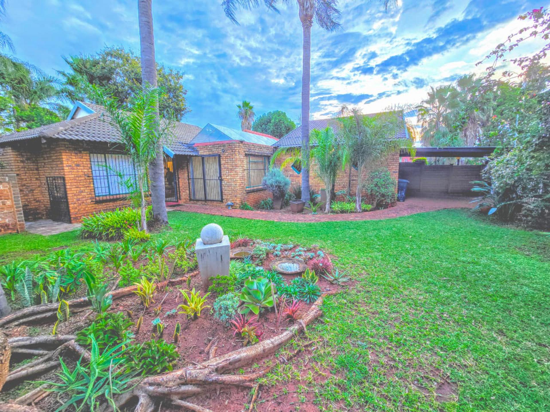  of property in Doornpoort