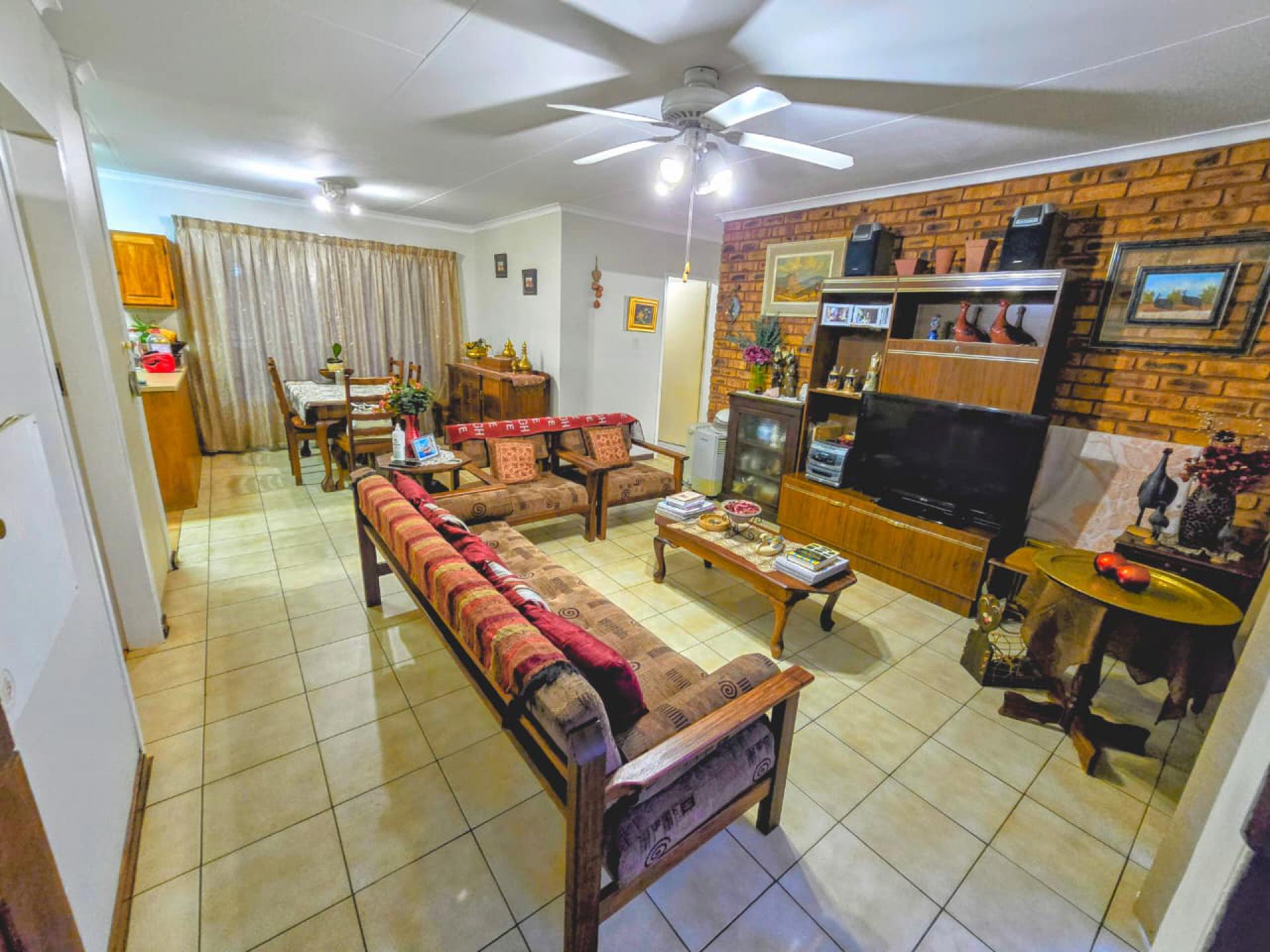  of property in Doornpoort