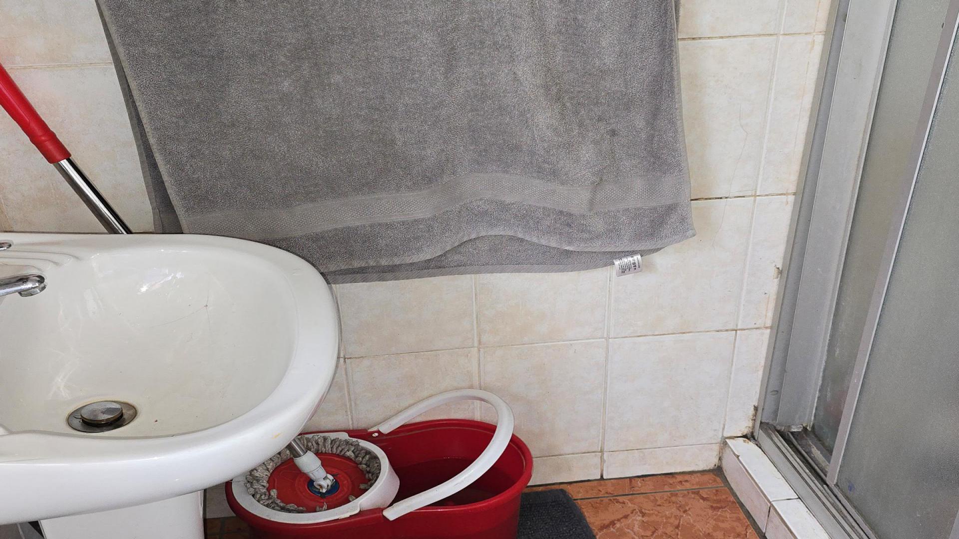 Bathroom 1 of property in Reyno Ridge