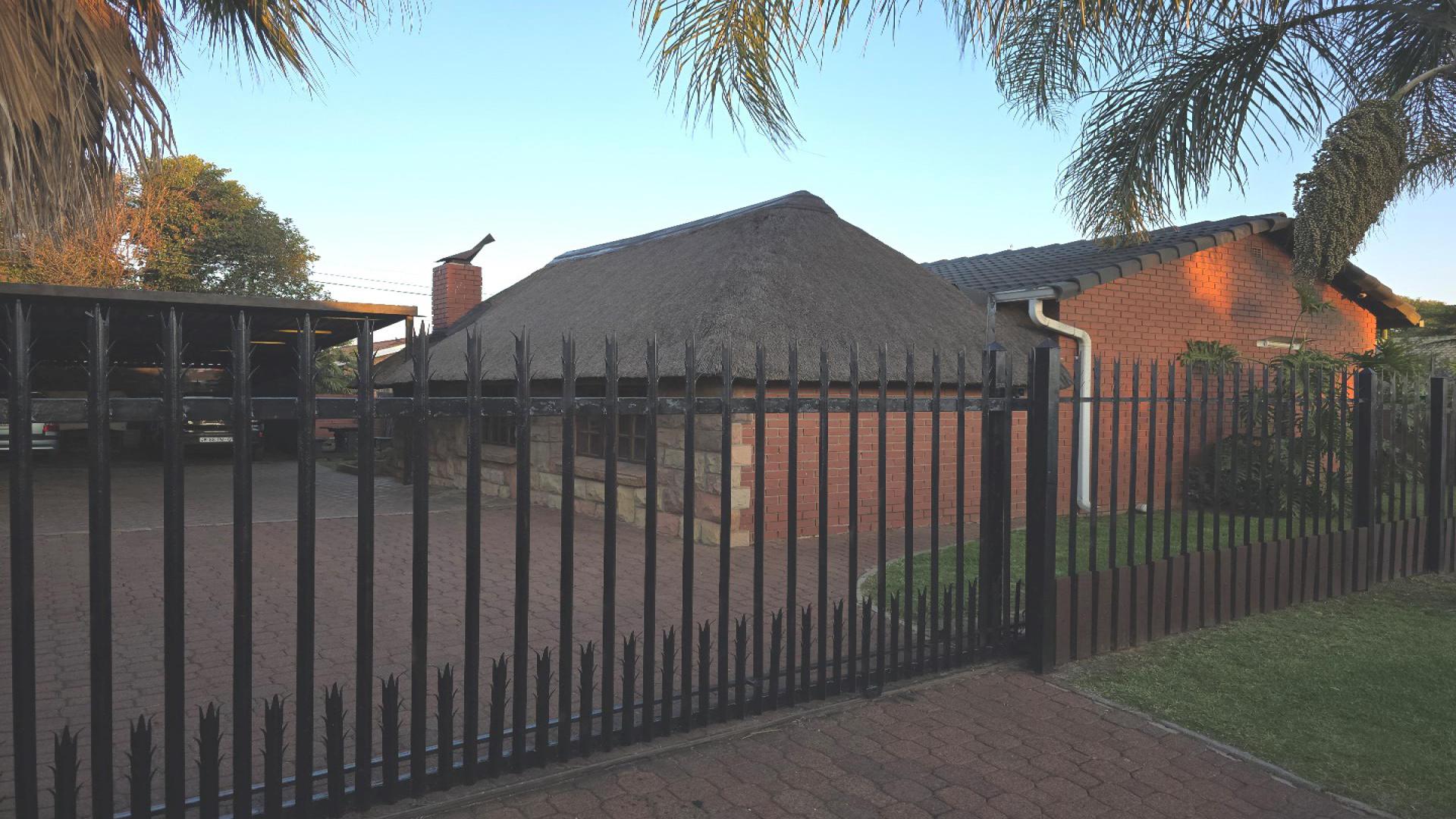 Front View of property in Reyno Ridge