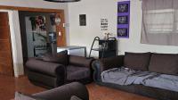 Lounges of property in Reyno Ridge