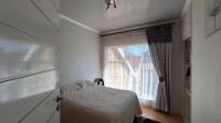Bed Room 2 - 24 square meters of property in Farrarmere