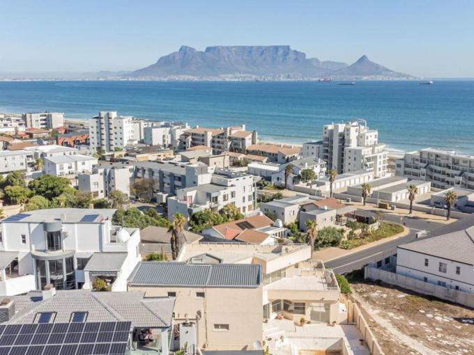 6 Bedroom House for Sale For Sale in West Beach - MR711809