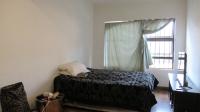 Bed Room 1 - 12 square meters of property in Strubensvallei