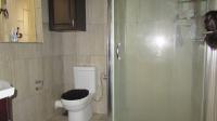 Main Bathroom - 4 square meters of property in Strubensvallei