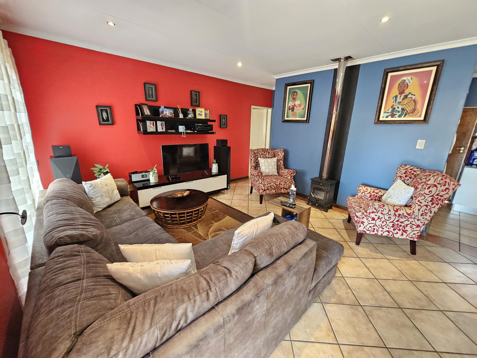  of property in Monavoni
