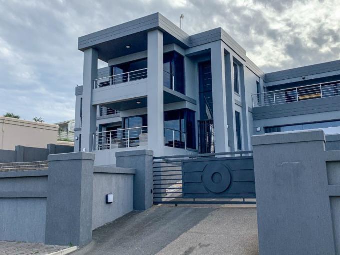 5 Bedroom House for Sale For Sale in Oslo Beach - MR711844