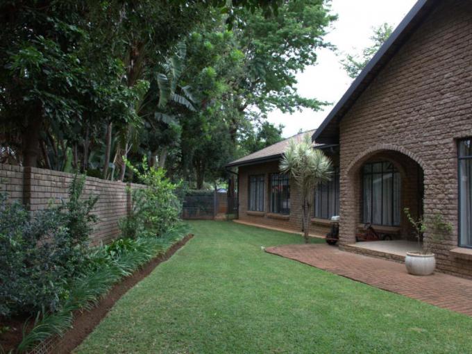4 Bedroom House for Sale For Sale in Rustenburg - MR711845