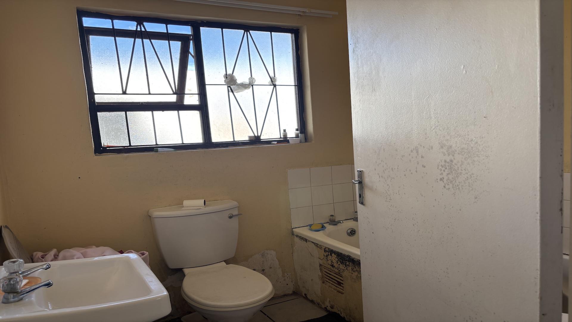 Bathroom 1 of property in East London