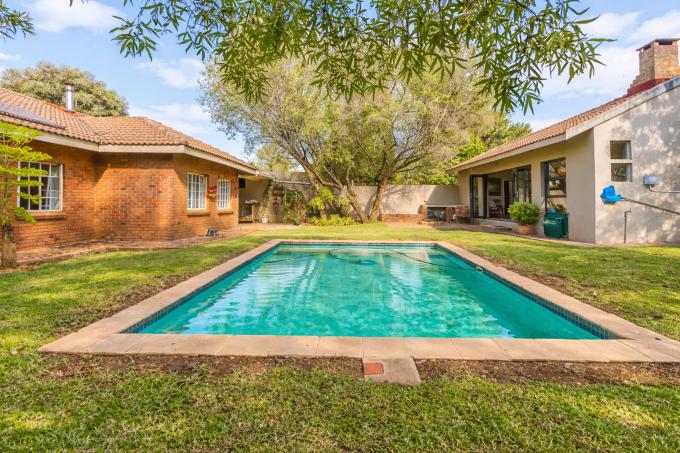 4 Bedroom House for Sale For Sale in Grootfontein Country Estates - MR711866