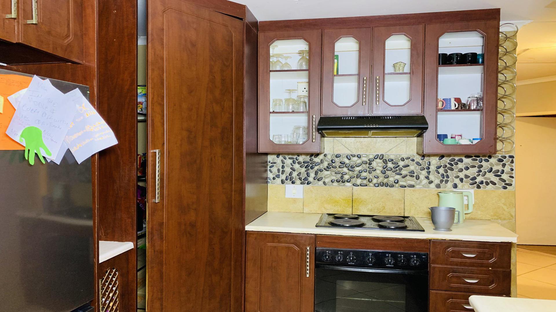 Kitchen of property in The Orchards