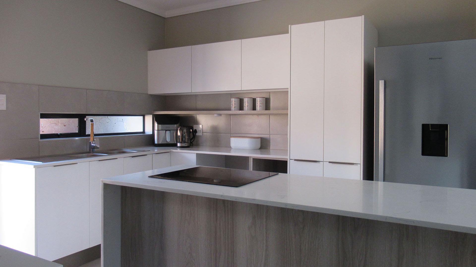 Kitchen - 12 square meters of property in Cosmo City