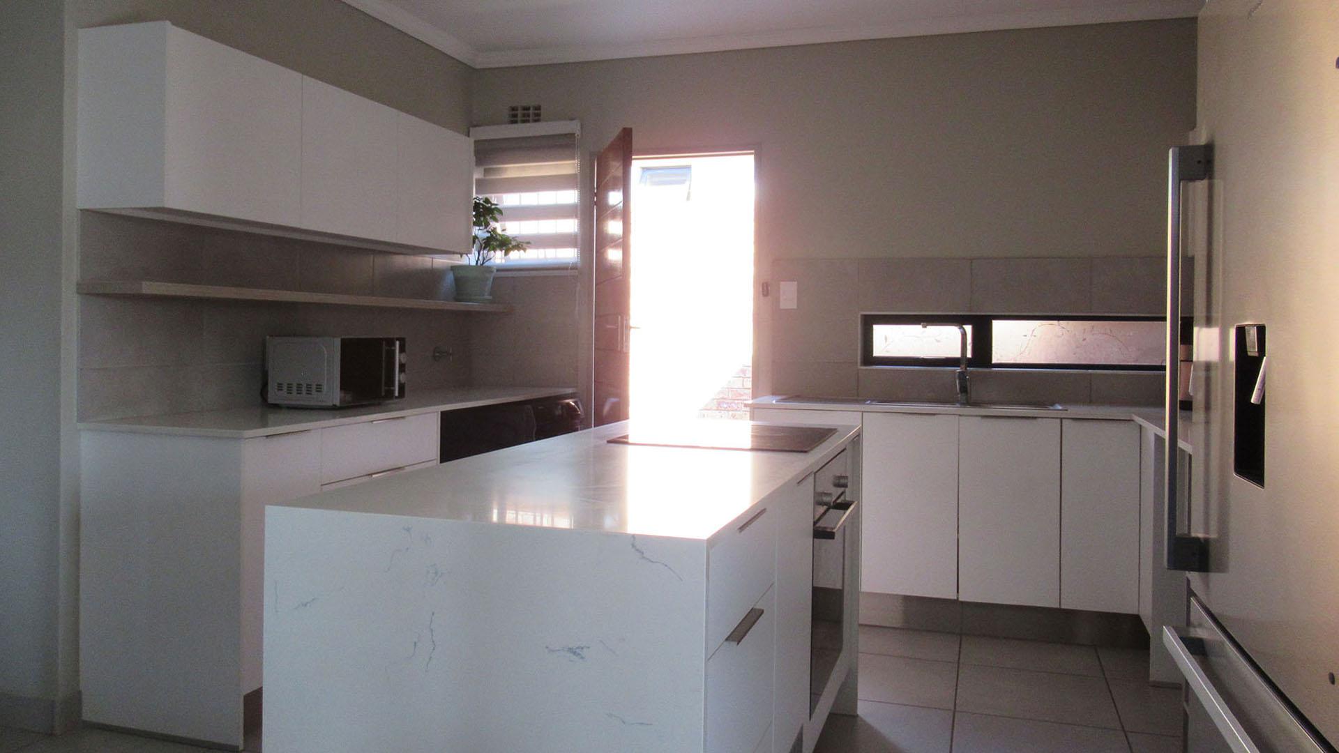 Kitchen - 12 square meters of property in Cosmo City