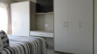 Main Bedroom - 13 square meters of property in Cosmo City