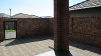 Patio - 12 square meters of property in Cosmo City