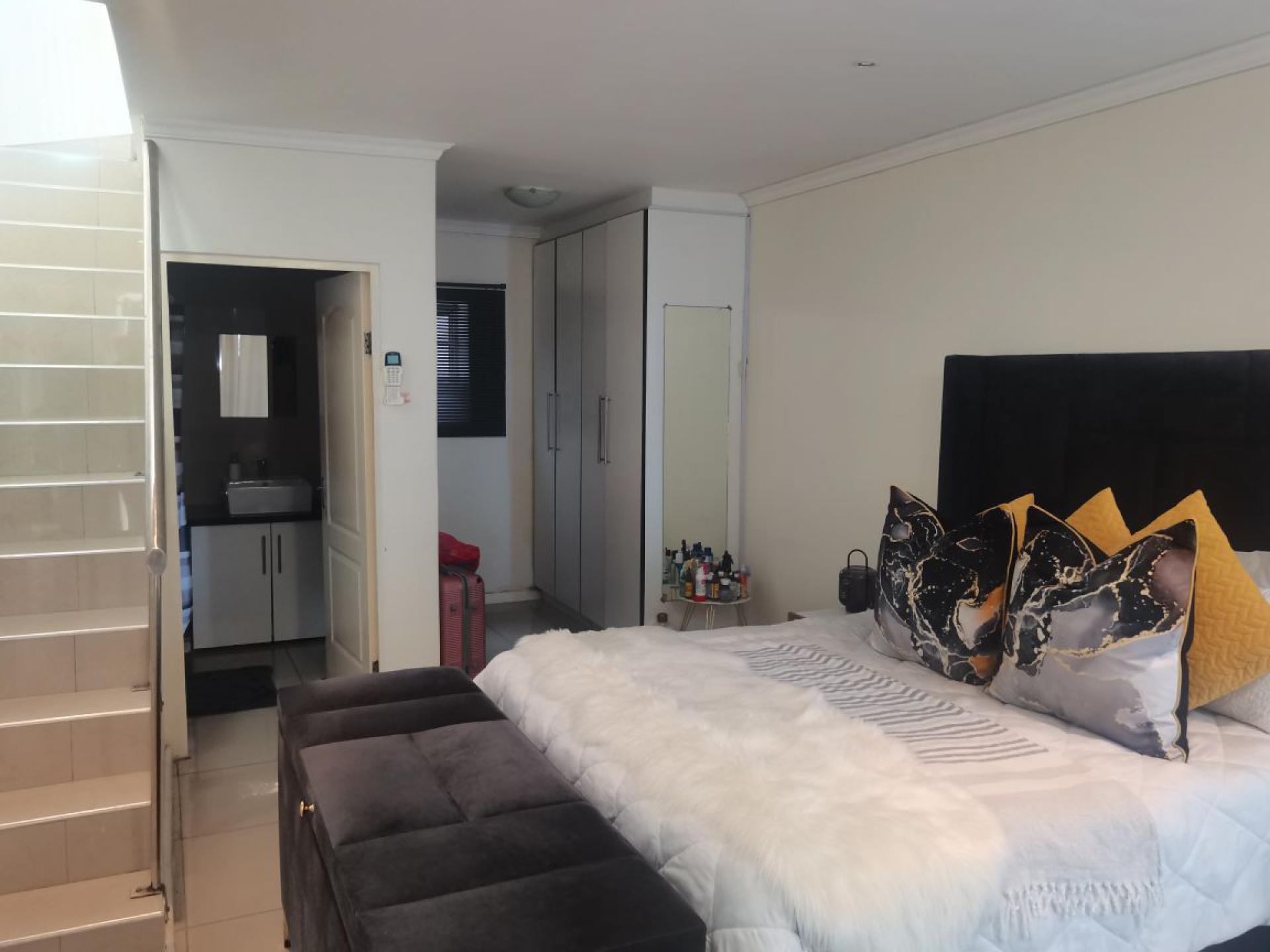  of property in Port Elizabeth Central